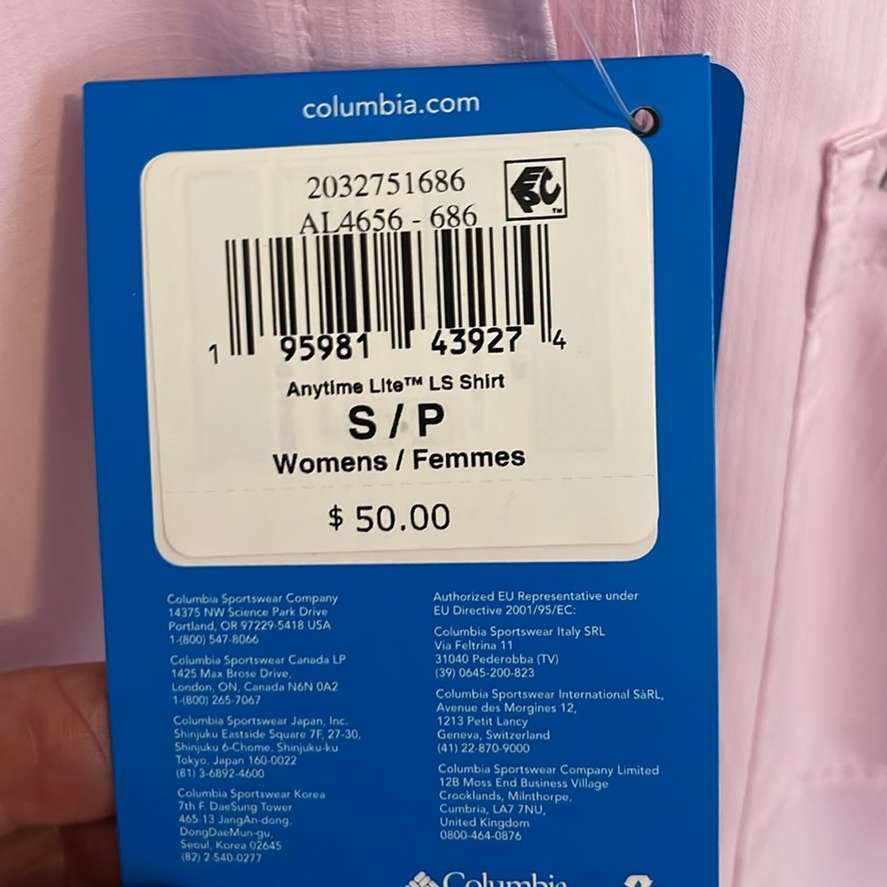 Columbia OMNI-SHADE, with UPF 50 , lightweight, Light Pink Button-Up Shirt - Picture 3 of 7